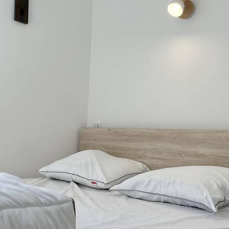 Appartement T4 Renove, Proche Centre, 3 Chambres, 6/8 Pers, Equipe, Est/Ouest, Dispo De Suite - Fr-1-234-254 Cauterets Eksteriør bilde